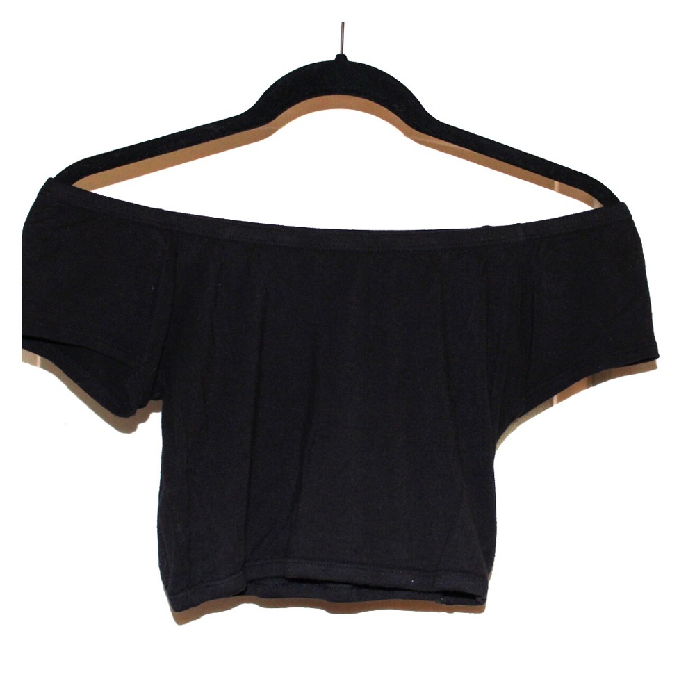 Off the shoulder crop top
